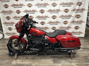 FLHX 2025 Street Glide™ thumb 2
