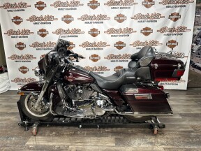 FLHTCUI 2005 Electra Glide® Ultra Classic® thumb 2