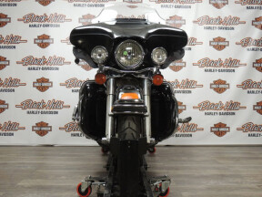 FLHTCU 2010 Electra Glide® Ultra Classic® thumb 3