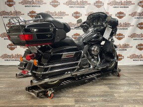 FLHTCU 2010 Electra Glide® Ultra Classic® thumb 3