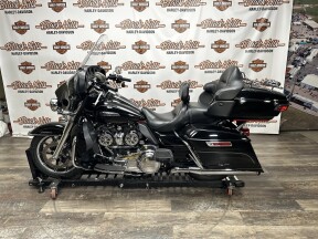 FLHTCU 2017 Electra Glide® Ultra Classic® thumb 2