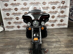 FLHTCU 2011 Electra Glide® Ultra Classic® thumb 3
