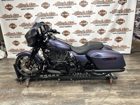 FLHX 2025 Street Glide™ thumb 2