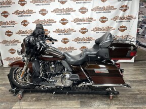 FLHTK 2011 Electra Glide® Ultra Limited thumb 2