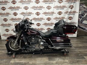FLHTCUI 2005 Electra Glide® Ultra Classic® thumb 2