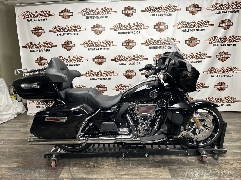 FLHXU 2025 Street Glide™ Ultra