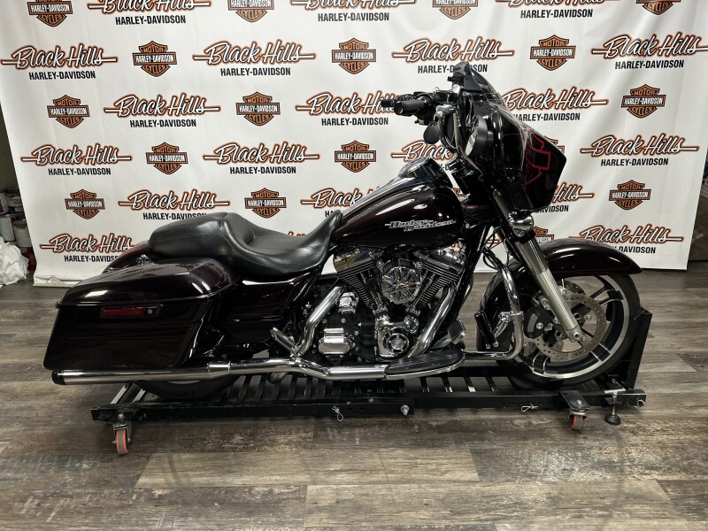 FLHXS 2014 Street Glide® Special