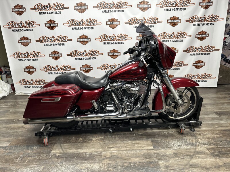 FLHXS 2017 Street Glide® Special