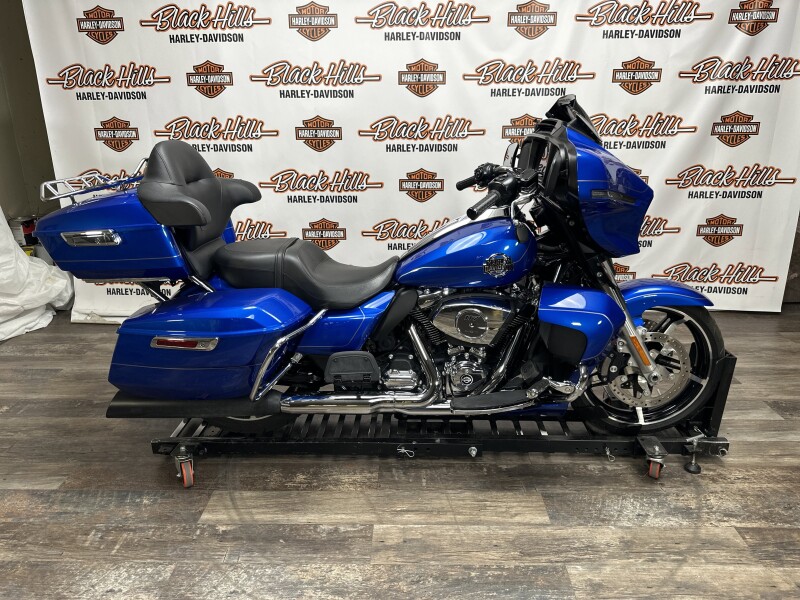 FLHXU 2025 Street Glide™ Ultra