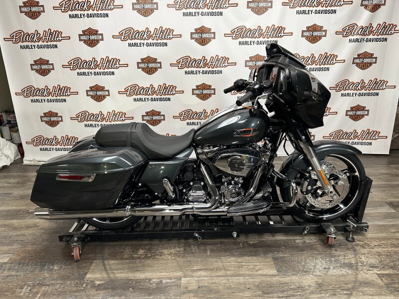 FLHX 2025 Street Glide™