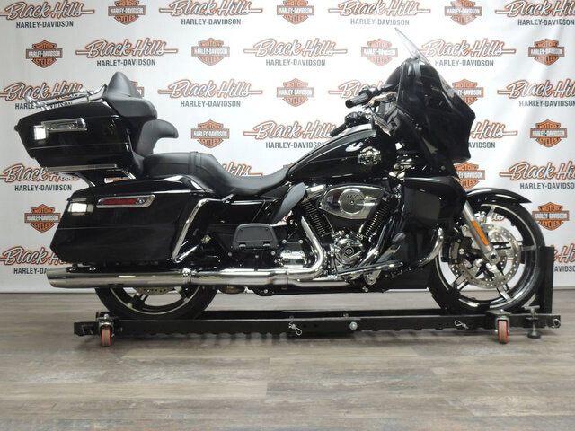 FLHXU 2025 Street Glide™ Ultra