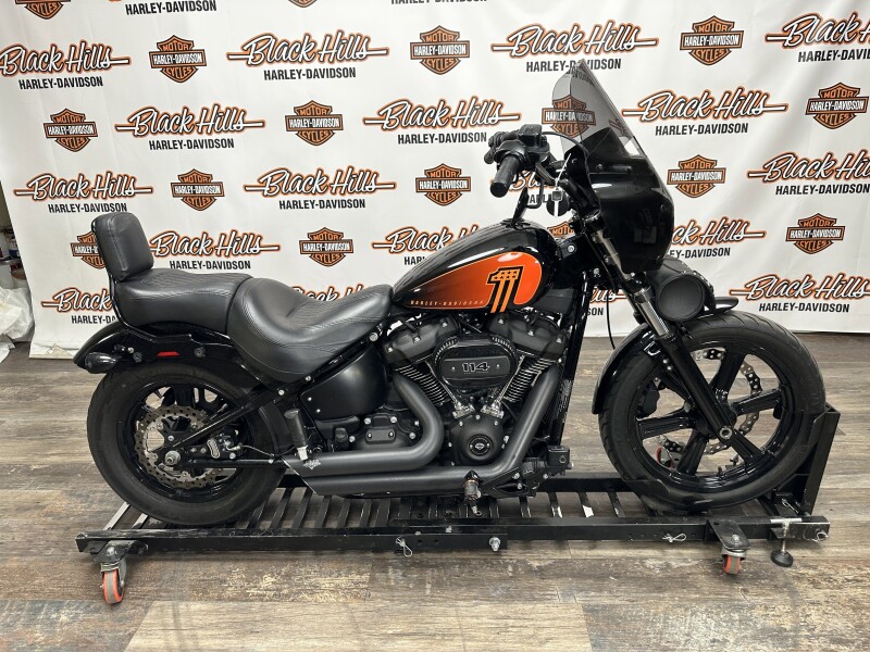 FXBBS 2022 Street Bob® 114
