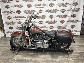 FLSTN 2009 Softail® Deluxe thumb 2