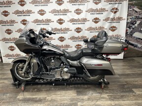FLTRU 2016 Road Glide® Ultra thumb 2
