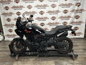 RA1250ST 2025 Pan America® 1250 ST thumb 2