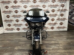 FLTRX 2024 Road Glide® thumb 3