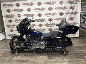 FLHX 2025 Street Glide™ thumb 2