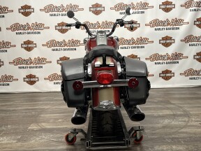 2009 Harley-Davidson® FLHR Road King® Classic thumb 1