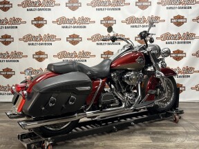 2009 Harley-Davidson® FLHR Road King® Classic thumb 3