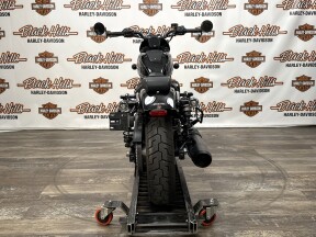 RH975S 2023 Nightster™ Special thumb 1