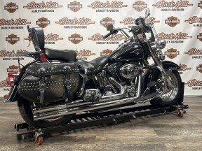 FLSTC 2012 Heritage Softail® Classic thumb 3