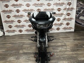 FLTRX 2025 Road Glide™ thumb 3