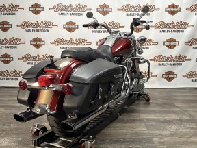 2009 Harley-Davidson® FLHR Road King® Classic thumb 2