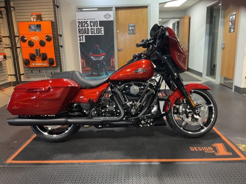 2025 Harley-Davidson® Street Glide™ FLHX