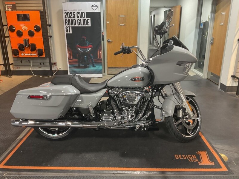 2025 Harley-Davidson® Road Glide™ FLTRX