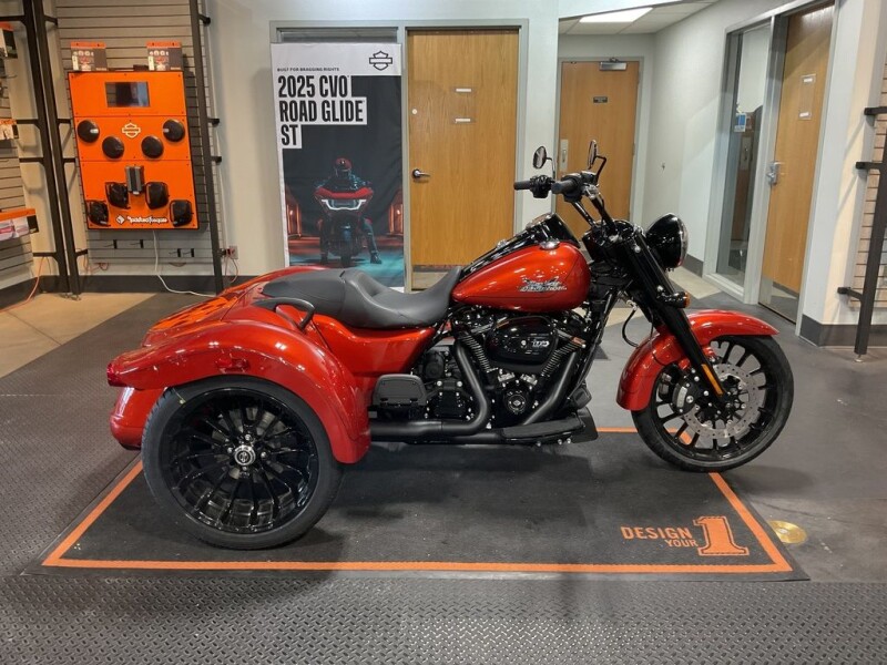 2025 Harley-Davidson® Freewheeler® FLRT