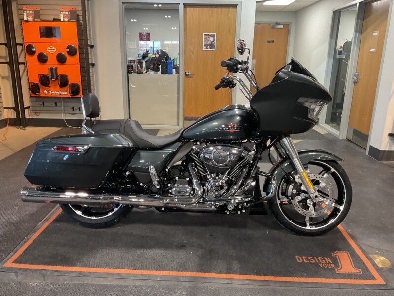 2025 Harley-Davidson® Road Glide™ FLTRX