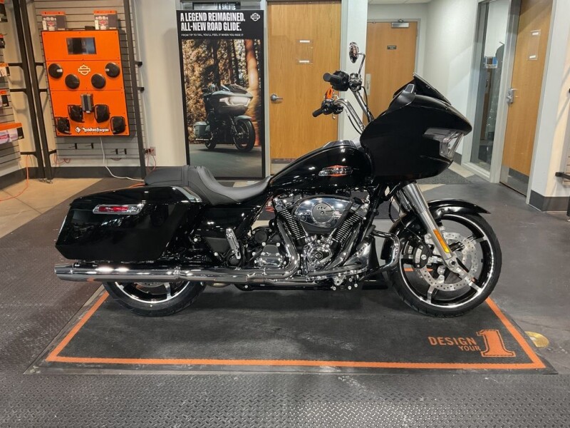 2025 Harley-Davidson® Road Glide™ FLTRX