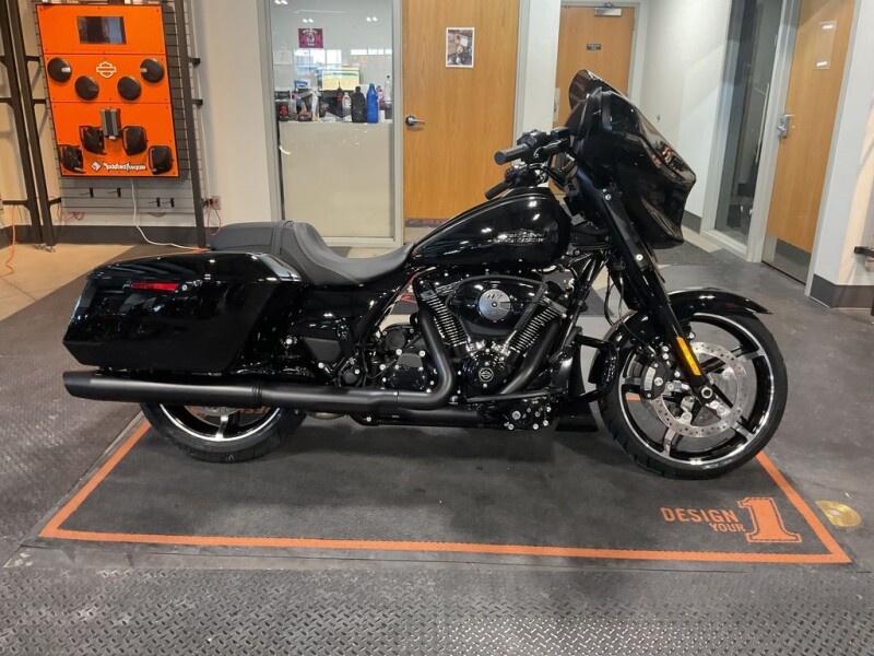 2025 Harley-Davidson® Street Glide™ FLHX
