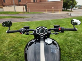 2025 Triumph Rocket 3 Storm R thumb 2