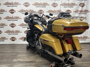 2017 Harley-Davidson® FLTRU Road Glide® Ultra thumb 0