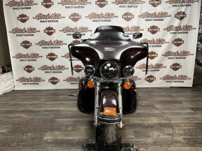 2005 Harley-Davidson® FLHTCU Electra Glide® Ultra Classic® thumb 3
