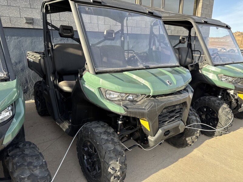 2025 Can-Am Defender HD7 Compass Green