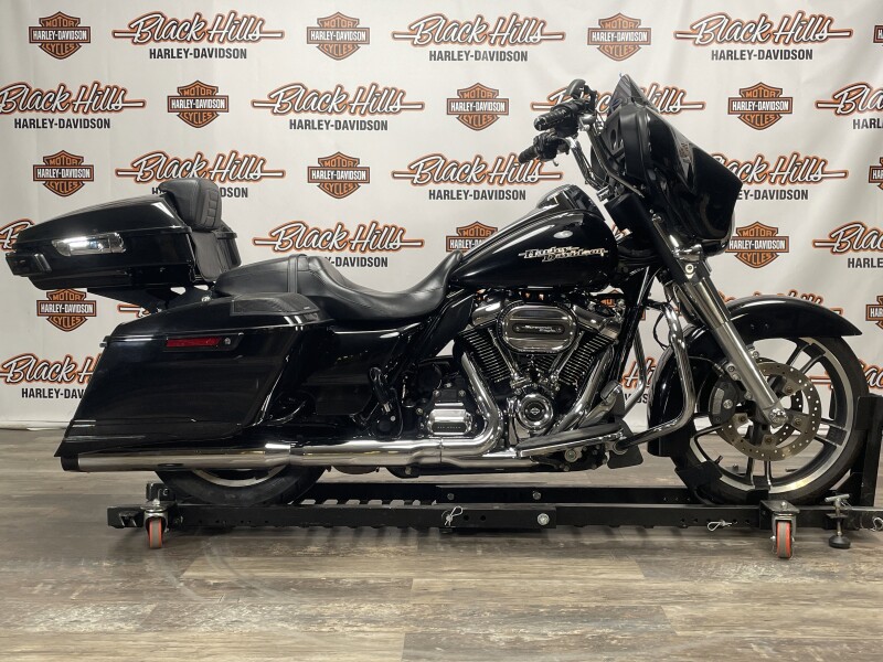 FLHX 2019 Street Glide®