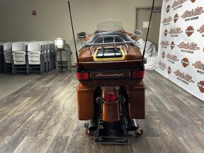2008 Harley-Davidson® FLHTCUSE3 Screamin’ Eagle Ultra Classic Electra Glide thumb 1