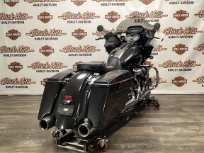 2013 Harley-Davidson® FLTRXSE2 CVO™ Road Glide® Custom thumb 2