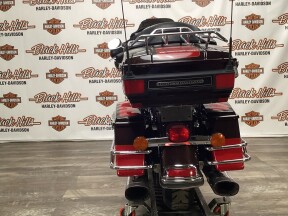 2010 Harley-Davidson® FLHTCU Electra Glide® Ultra Classic® thumb 1