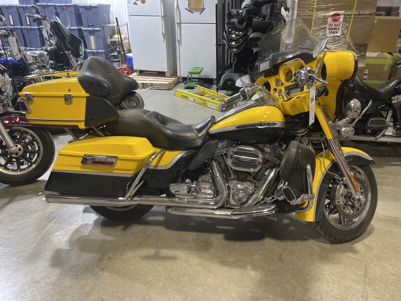 FLHTCUSE8 2012 CVO™ Ultra Classic® Electra Glide®