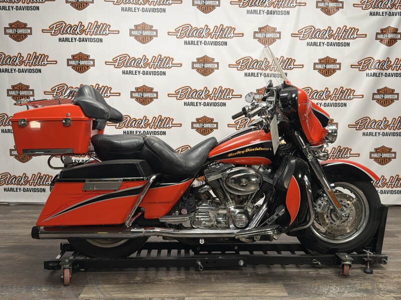 FLHTC 2004 Electra Glide® Classic