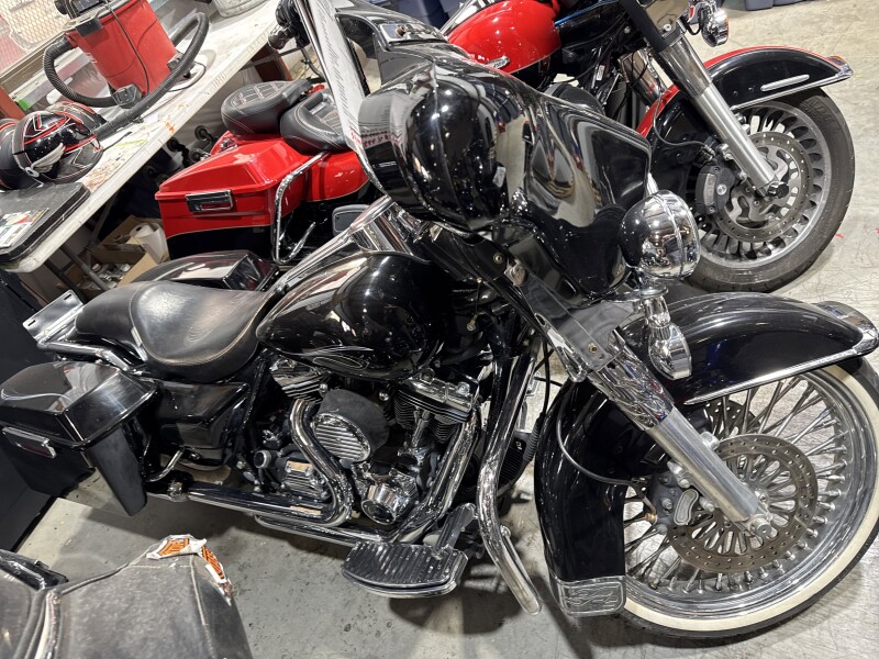 2006 Harley-Davidson® FLHTCUI Electra Glide® Ultra Classic®