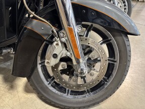 FLTRUSE 2016 CVO™ Road Glide® Ultra thumb 3