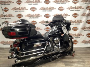 FLHTCU 2008 Electra Glide® Ultra Classic® thumb 3