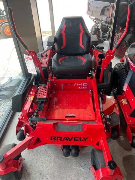 2026 Gravely ZT HD 44 