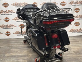 2014 Harley-Davidson® FLHTCU Electra Glide® Ultra Classic® thumb 0