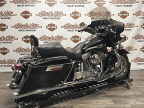 2003 Harley-Davidson® FLHT Electra Glide® Standard thumb 3