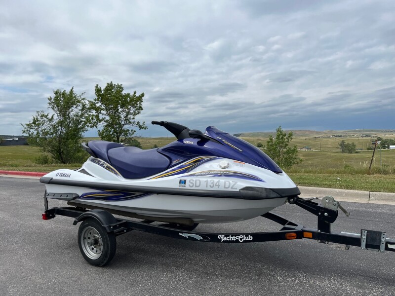 2004 Yamaha WaveRunner® FX Cruiser High Output